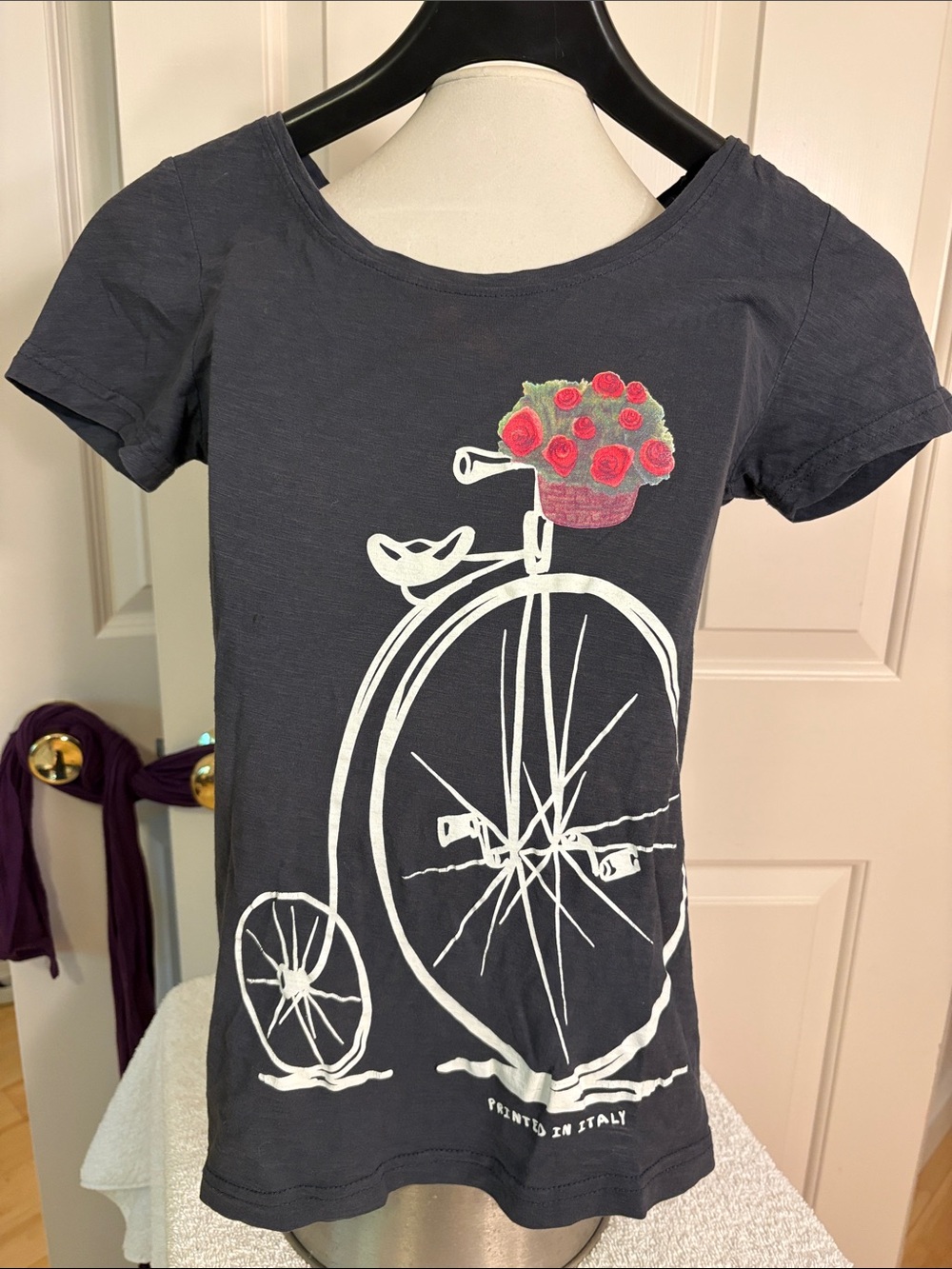 Gallery Navy Tee with White Tag Detail
